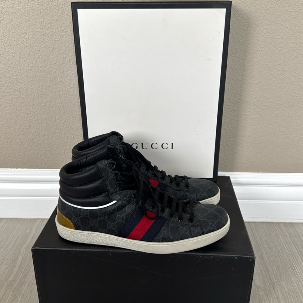 Gucci sneakers